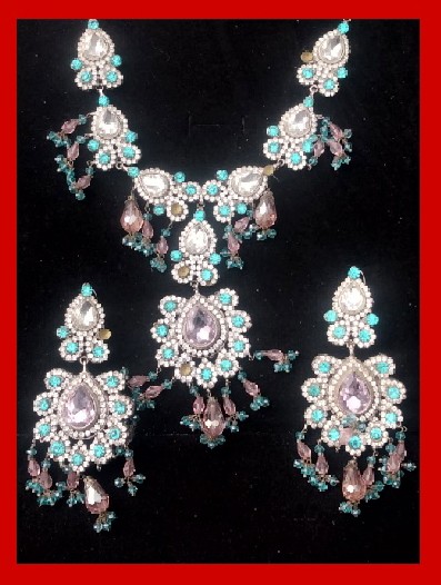 Imitation Jewellery no 13 silver, ferozi, pink & white crystals floral motif necklace with earrings