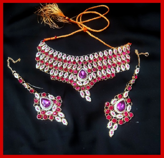 Imitation Jewellery no 26 silver pink & purple zarkoon necklace with earrings