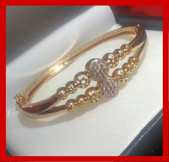 Imitation Jewellery no 71 golden & white zarkoon bracelet